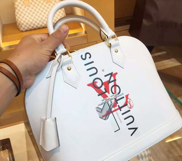 ルイヴィトン モノグラム アンプラント スーパーコピースムースエピレザー アルマPM M50858